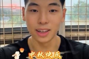 广东男篮将帅送中秋祝福:祝全国球迷朋友们节日快乐 人月两团圆